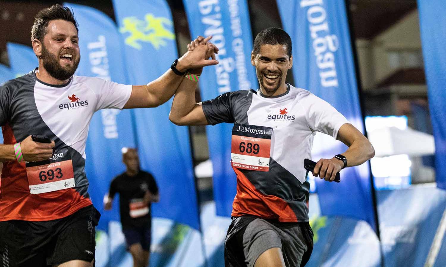 J.P. Morgan Corporate Challenge Johannesburg: runners celebrating at the finish
